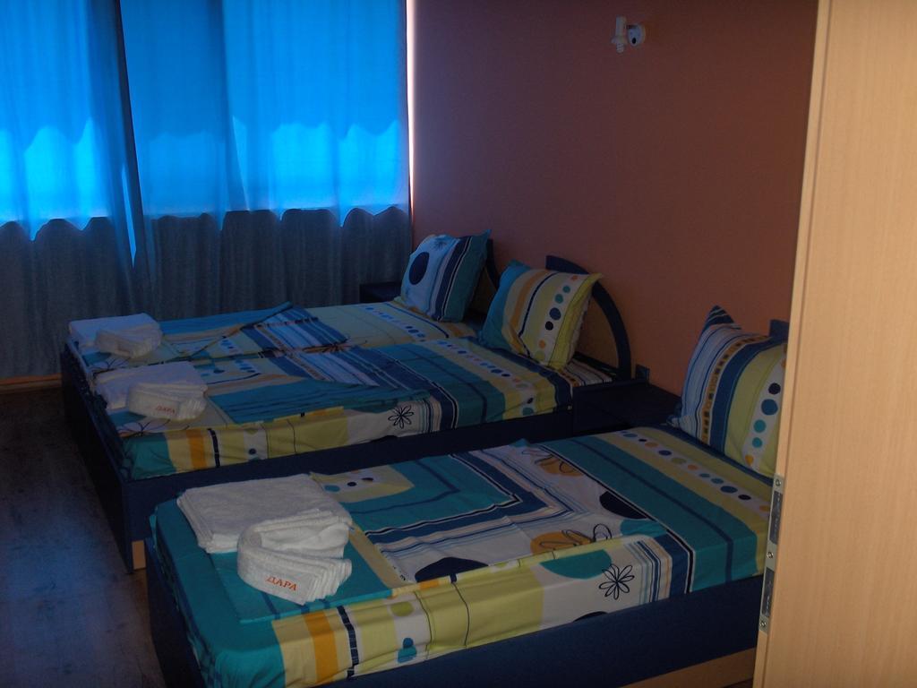 Dara Hotel Primorsko Bagian luar foto