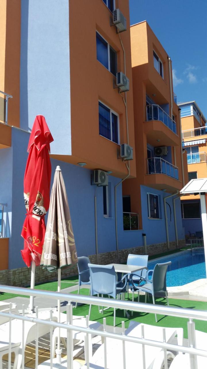Dara Hotel Primorsko Bagian luar foto