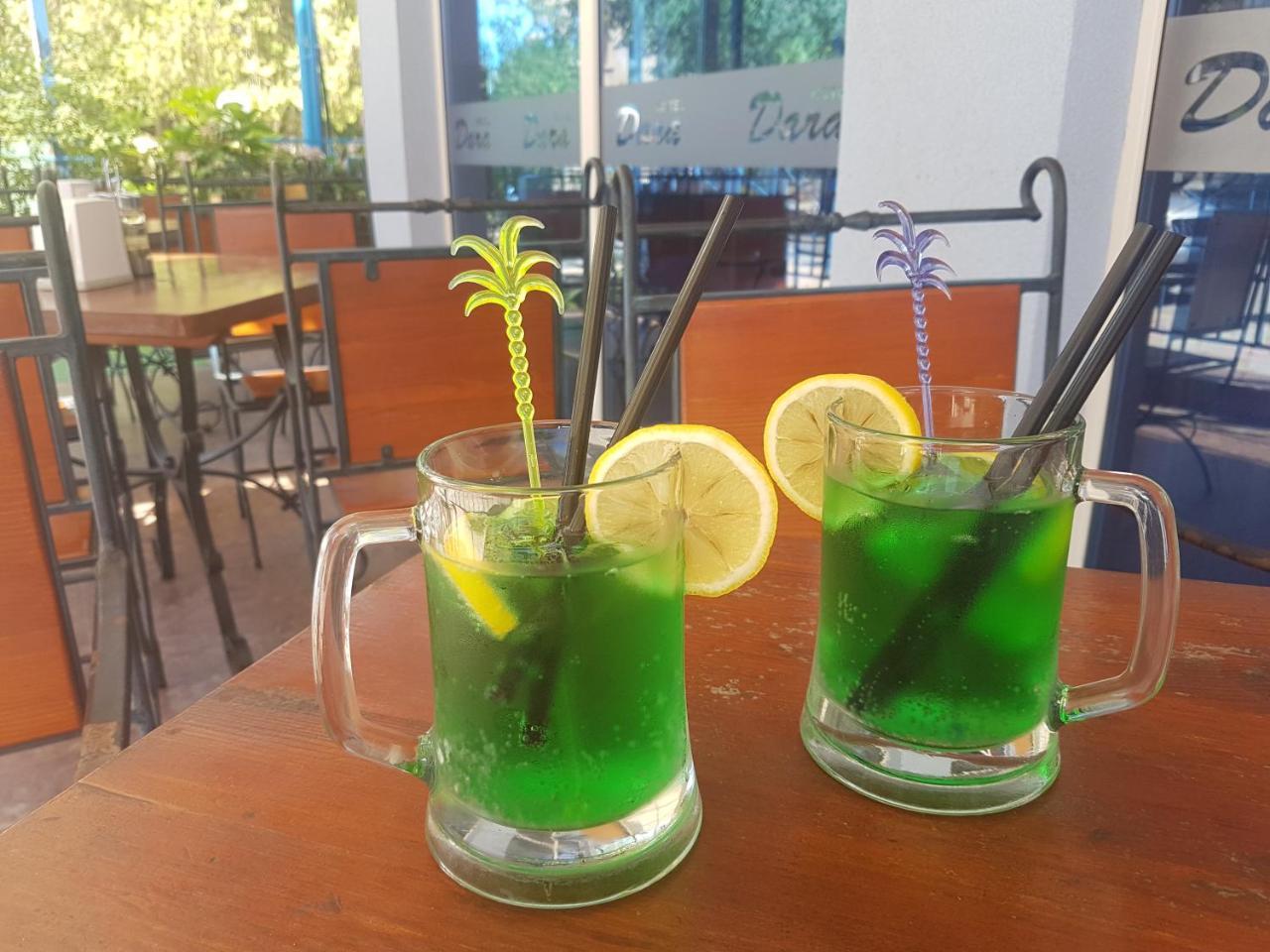 Dara Hotel Primorsko Bagian luar foto