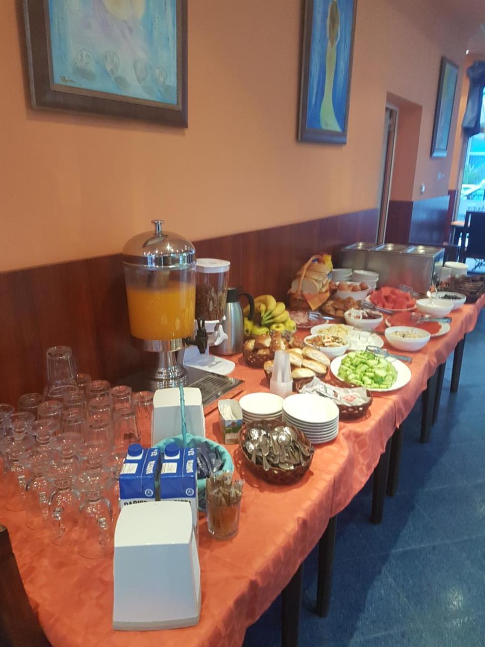 Dara Hotel Primorsko Bagian luar foto