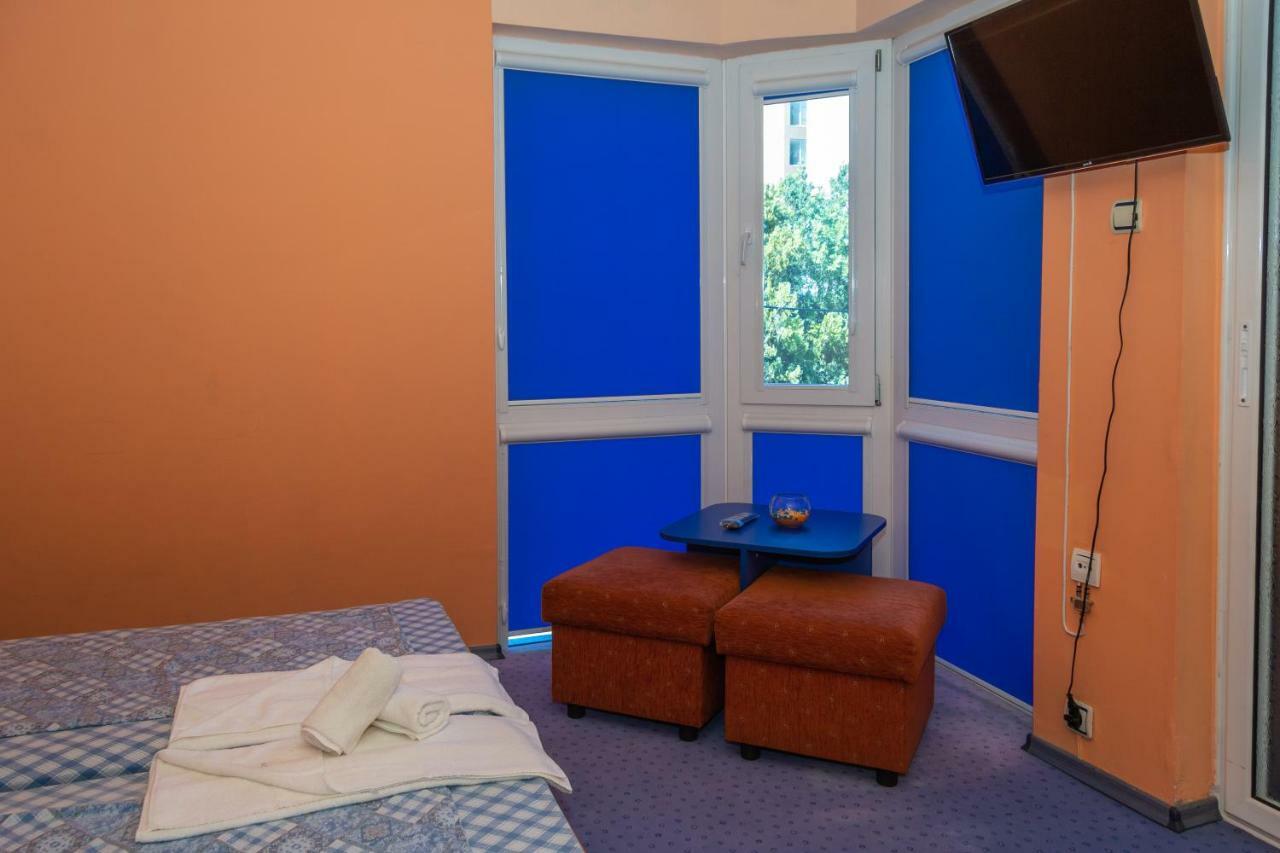 Dara Hotel Primorsko Bagian luar foto