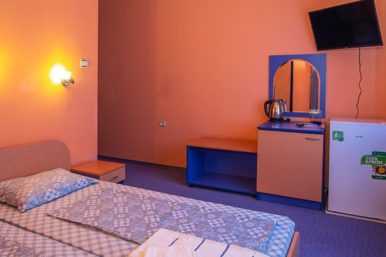 Dara Hotel Primorsko Bagian luar foto
