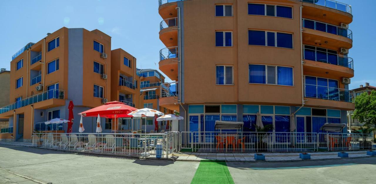 Dara Hotel Primorsko Bagian luar foto